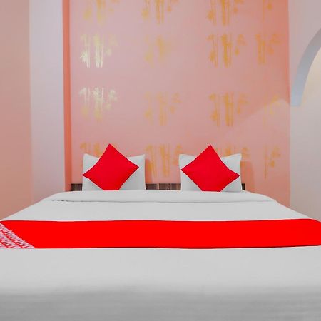 Hotel O Bhardwaj Guest House Garhi Harsaru Zewnętrze zdjęcie